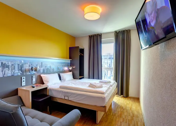 Meininger Hotel Frankfurt/Main Messe Francoforte sul Meno